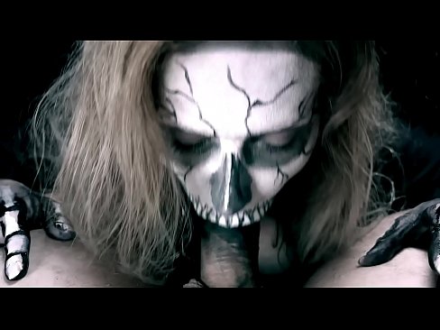 ❤️ Demon girl chupando pollas con su boca negra y tragando semen ❤ Video de porno en es.sexindrag.ru ❌️❤️❤️❤️❤️❤️❤️❤️